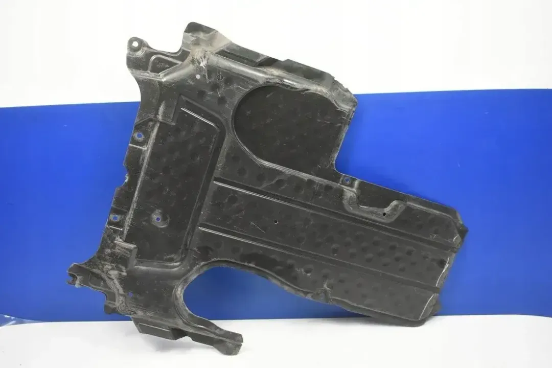 COVER ENGINE COMP.LOWER